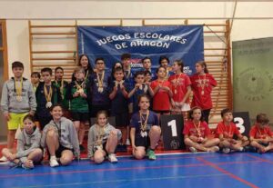 La cantera del bádminton destaca en los Juegos Escolares